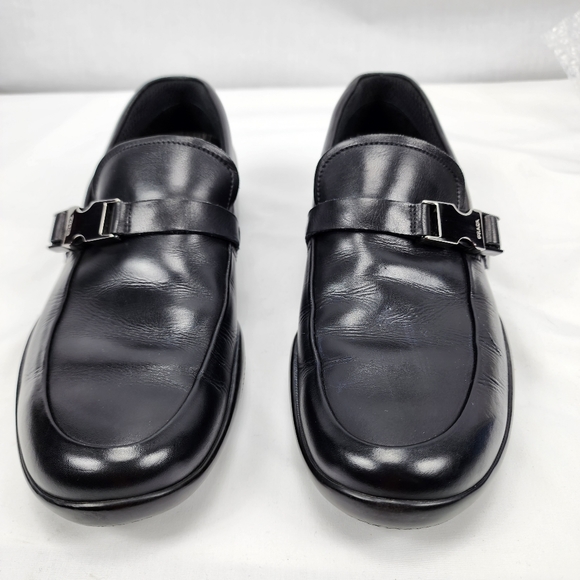Prada Slip on Black Leather Loafers Shoes Men's Prada Size 7.5 US 8.5 - Picture 4 of 11